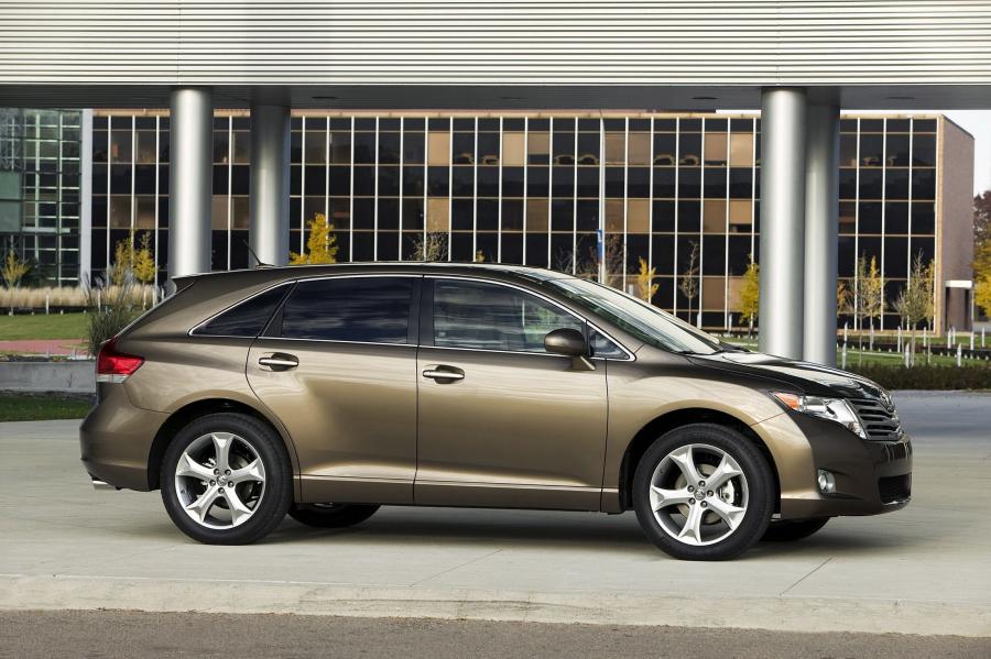  Toyota Venza 2009 года  (фото 95 из 95)